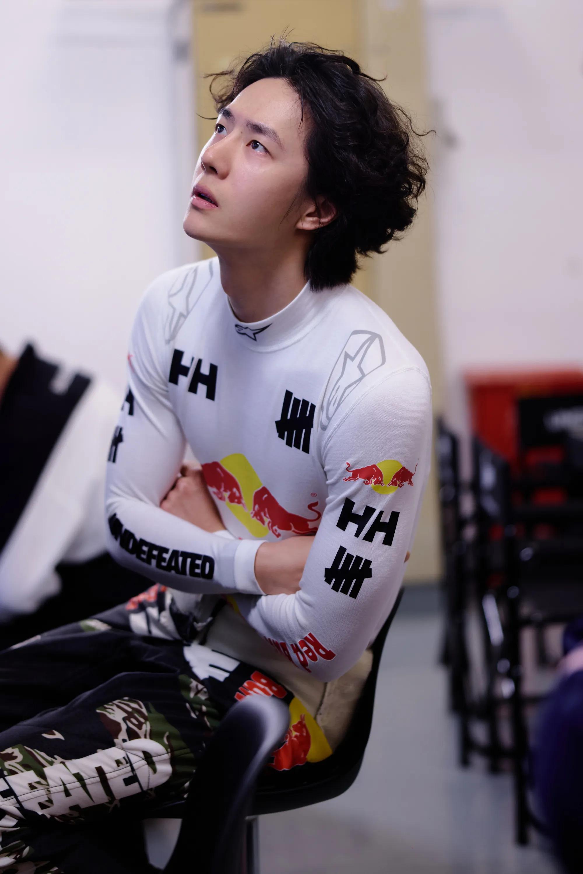 FIA D级执照_女明星赛车_王一博赛车比赛