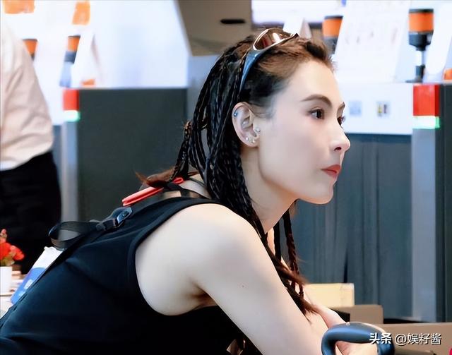 有哪个明星被爆出实锤黑料,_张柏芝黑料真相_张柏芝被误解的十年