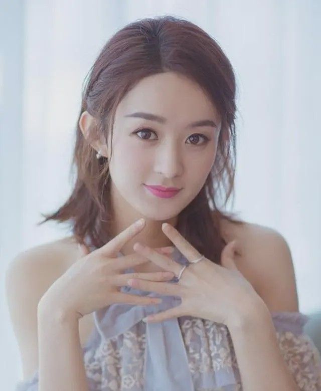 微笑训练教程_女明星大笑好看_如何笑起来更好看
